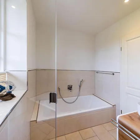 Haus Kniepsand, Sandbank Daire Wittdün